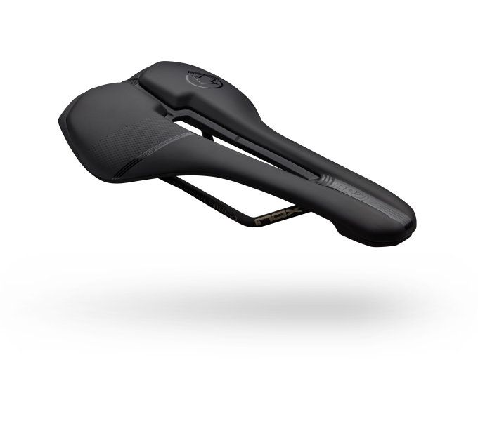 PRO sedlo Griffon Performance AF, 142 mm (2022)