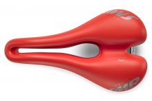 Sedlo SMP TRK MEDIUM Red Matt