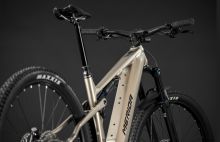 MERIDA eONE-FORTY 475 High Cream(Black) XLong