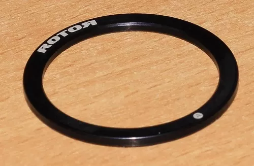 ROTOR - 142 Vymezovací podložky klik s 30mm osou 2,5mm 2ks