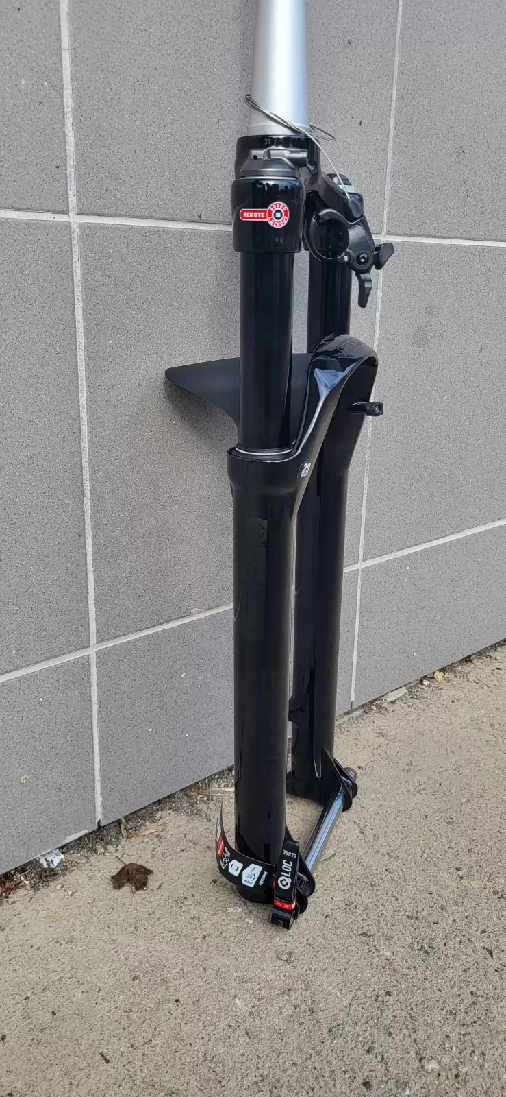 vidlice SUNTOUR RAIDON-RL-R 29"-1 1/8"A,černá D SR SUNTOUR