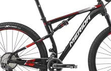 Rám NINETY-SIX 9.800 Matt Black(Red/White) M MERIDA
