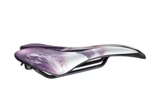 Sedlo SMP EVO 20 C Liquid Stone White/Purple